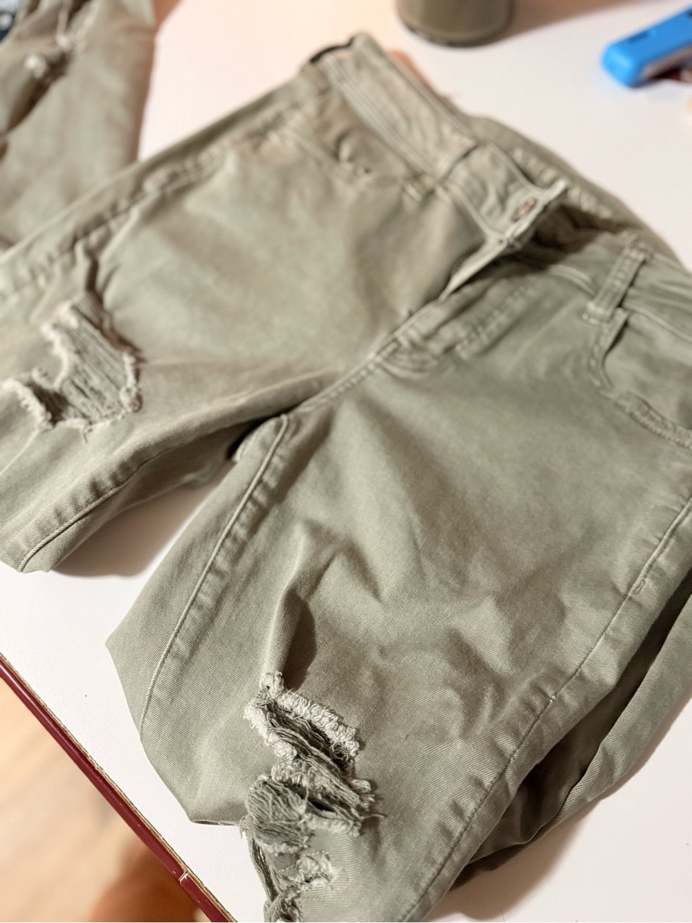 American Eagle Outfitters Olive Green Distressed Jeans